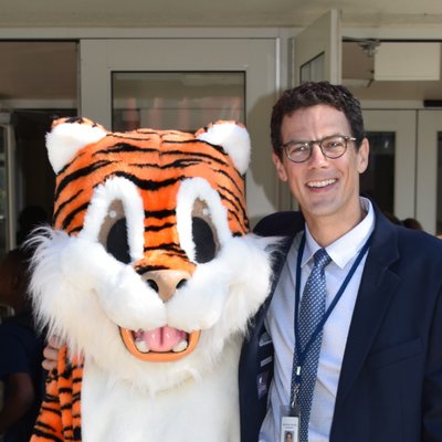 Profile Picture of Adam Schmucker (@agschmucker) on Twitter