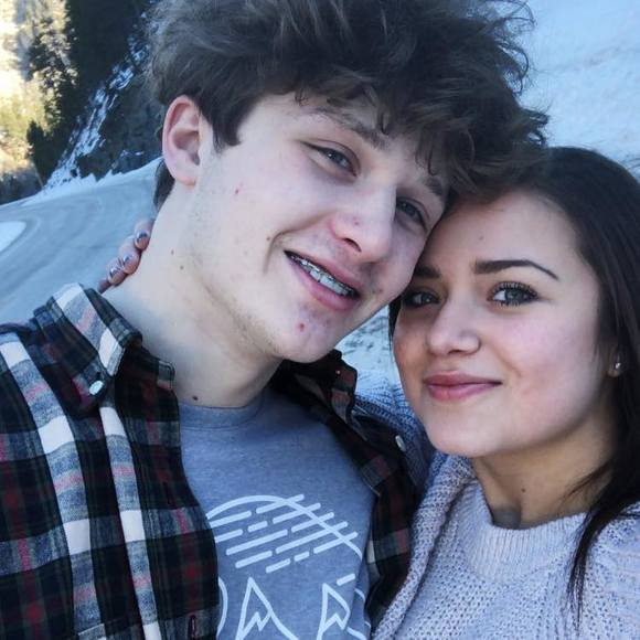 Profile Picture of Wyatt Vandevelde (@wvandevelde66) on Poshmark