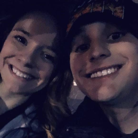 Profile Picture of Emily Covey (@emflora6) on Poshmark