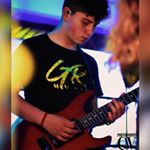 Profile Picture of 𝕶𝖊𝖛𝖎𝖓 𝑹𝒐𝒃𝒍𝒆𝒅𝒐 (@robleflow_guitar) on Instagram