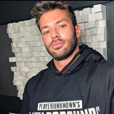 Profile Picture of Luisin Tá Na Casa 🇾🇪 (@LuisAlbert011) on Twitter