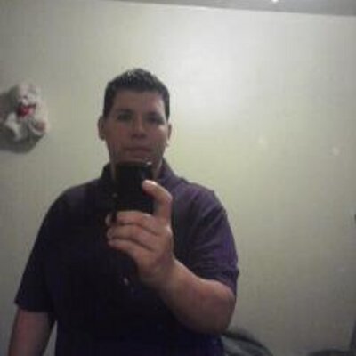 Profile Picture of Raymond Nieves (@sombrapr26) on Twitter