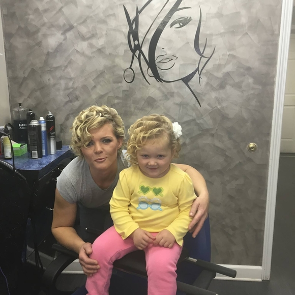 Gabriela Badovsky - Poshmark Profile Picture of Gabriela Badovsky (@gabrielaluberda) on Poshmark