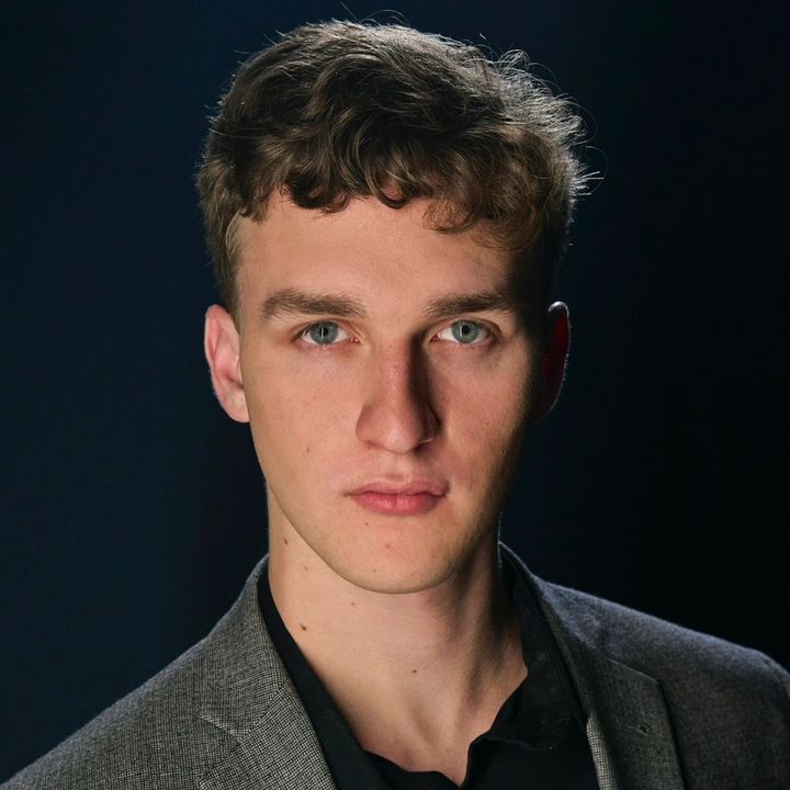 Profile Picture of Luke Beasley (@lukebeasleyofficial) on Tiktok
