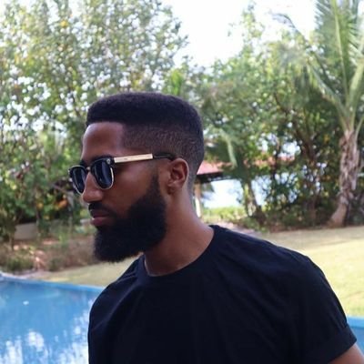 Profile Picture of God's Son (@WinstonEnts) on Twitter