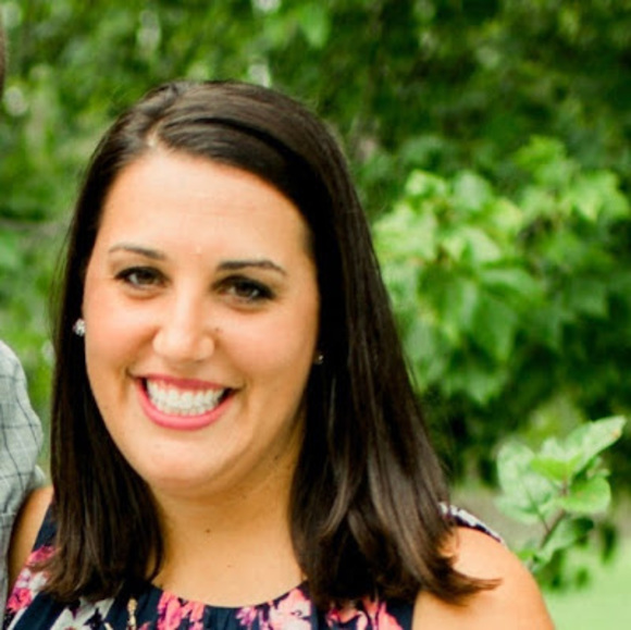 Profile Picture of Megan Sopher (@msopher2) on Poshmark