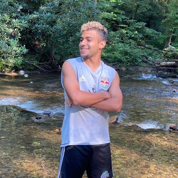 Profile Picture of Steward Faddoul (@stewardfaddoul) on Poshmark