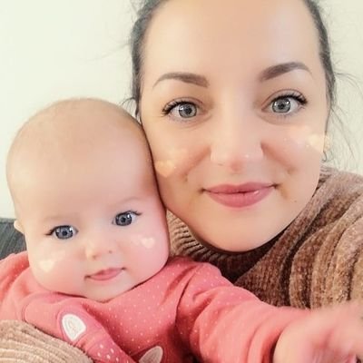 Profile Picture of Charlotte Louise (@CharleyLou) on Twitter