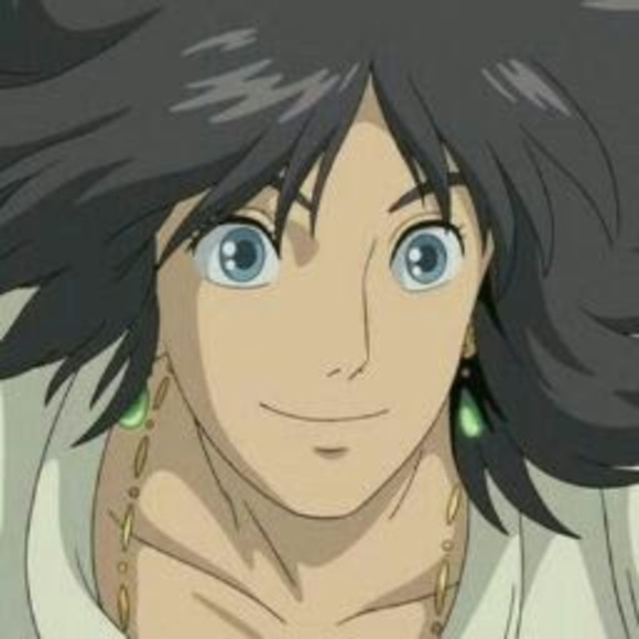 Profile Picture of Maxwell meave Dee (@em_777630) on Poshmark