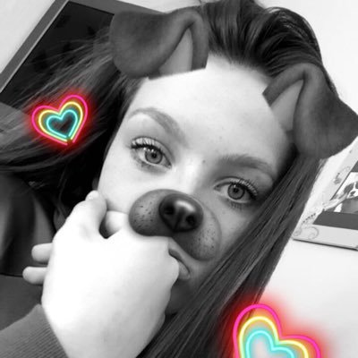 Profile Picture of Ellie Sinclair (@EllieSinclair14) on Twitter