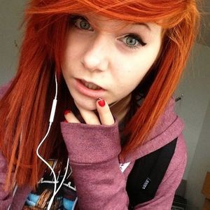 Profile Picture of Bella Hood (@isabellahood415) on Myspace