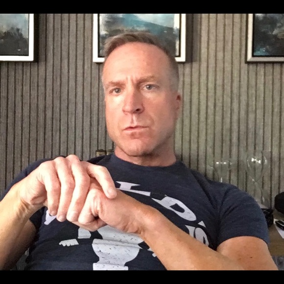 Profile Picture of Jeffrey Walker (@jwalk614) on Poshmark