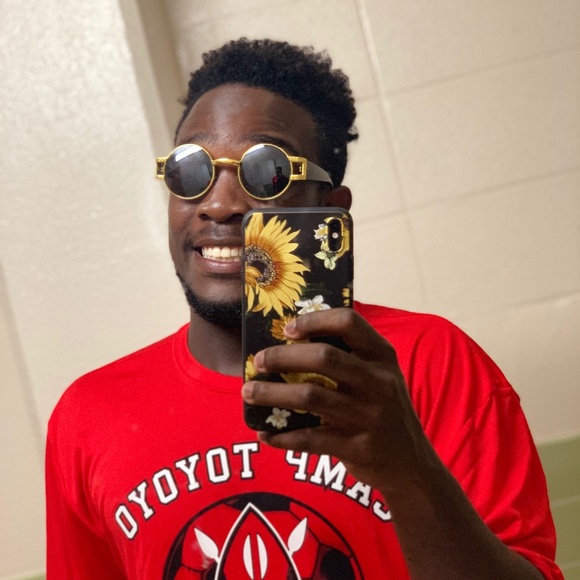 Profile Picture of Mohamed Mulisya (@mulisya) on Poshmark