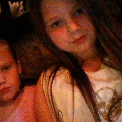 Profile Picture of Kirsten Mcmaster (@KirstenJo132) on Twitter