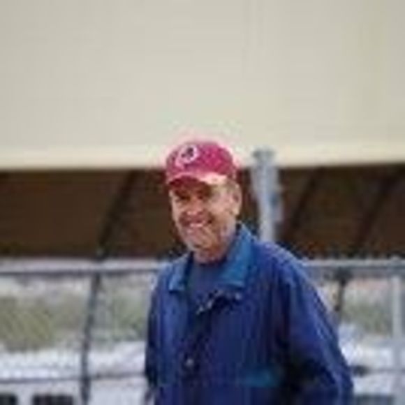 Profile Picture of Jesus Barncastle (@jbarncas) on Poshmark