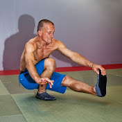 Profile Picture of Steve Maxwell (@MaxwellStrengthCond) on Youtube