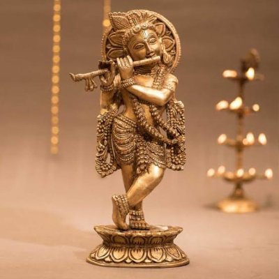 Profile Picture of Anisha Chowdhury (@AnishaC81687420) on Twitter