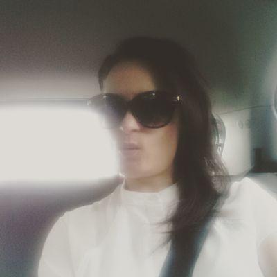 Profile Picture of Shelley Hughes (@belle_hughes) on Twitter