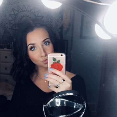 Profile Picture of Tara Schell (@Tara_Schell14) on Twitter