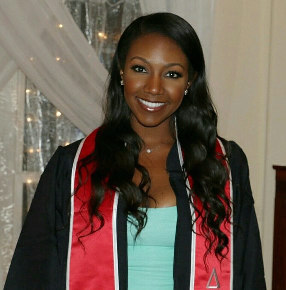 Profile Picture of Jordan Noel (@jnoelhenderson) on Poshmark