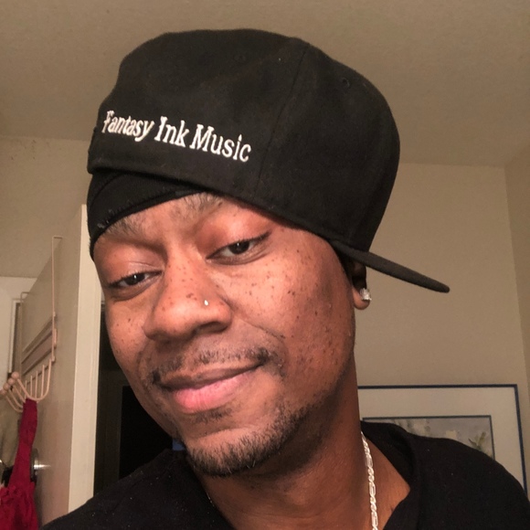 Profile Picture of Ezell Pendleton (@newyorkmoney) on Poshmark