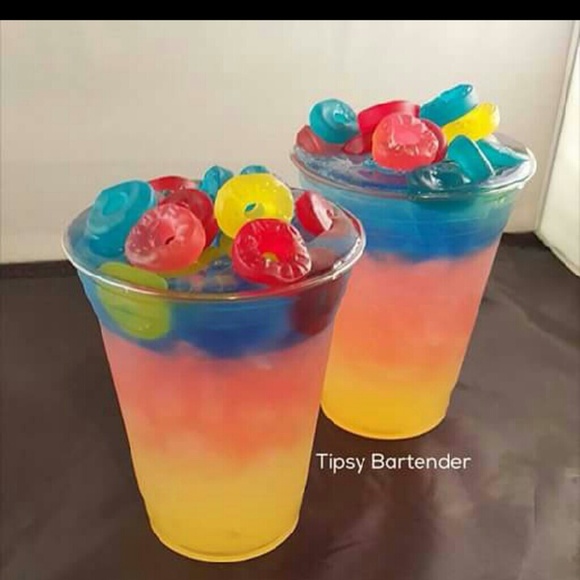 Glover Iteayonna - Poshmark Profile Picture of Glover Iteayonna (@armanii21) on Poshmark