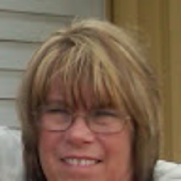 Profile Picture of Marlene Hukill (@marlenehukill) on Poshmark