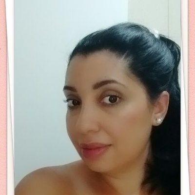 Profile Picture of Anne Flor (@AnneFlor6) on Twitter