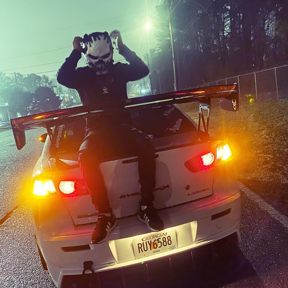 Profile Picture of González González (@gustavo941) on Poshmark