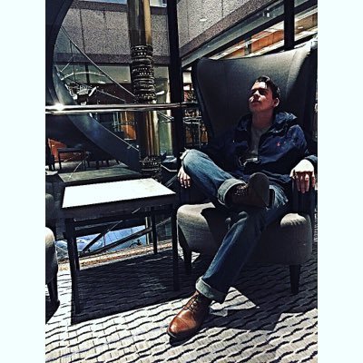 Profile Picture of David Pfeifer ~ (@VGdapper) on Twitter