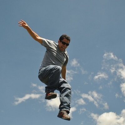 Profile Picture of Víktor De La Barra G (@viktordelabarra) on Twitter