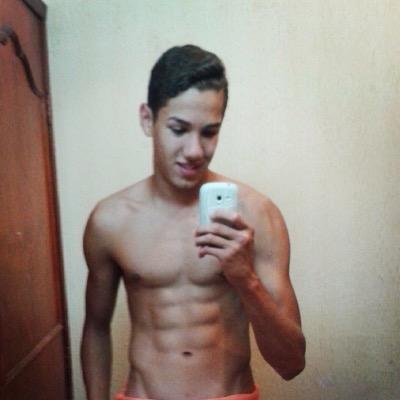 Profile Picture of Adrian Moctezuma (@adrianmoctezum7) on Twitter