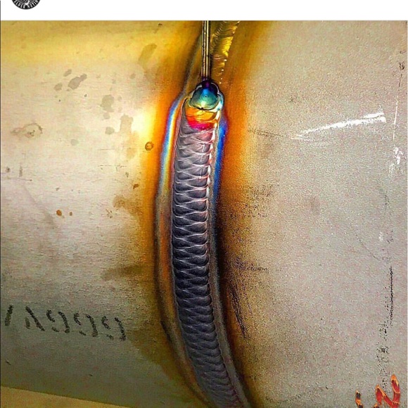 Profile Picture of Luis Herrera (@droopy97) on Poshmark