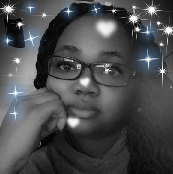 Profile Picture of Alisha Lias (@lashawnlias) on Poshmark