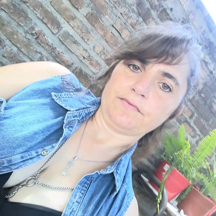 Profile Picture of Lore Manfredi (@laloreentrerriana20) on Tiktok