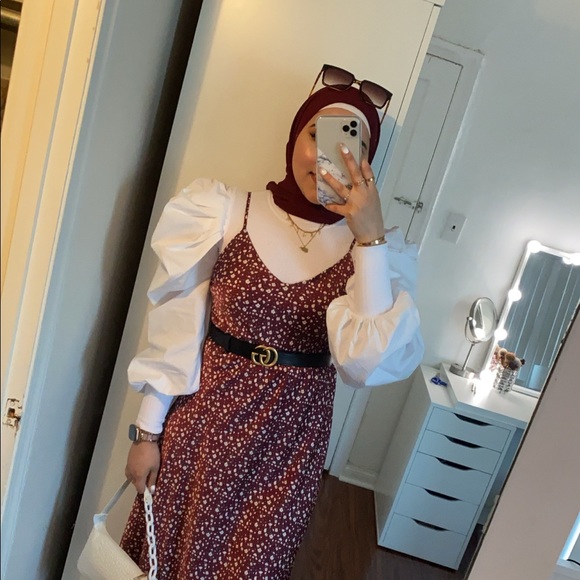 Profile Picture of Tahira Hussaine (@thussaine1) on Poshmark