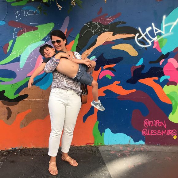 Profile Picture of Lindsay Thomasson (@lesthoms) on Poshmark