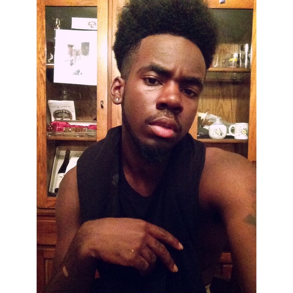 Profile Picture of Rashad Williams (@shaman159) on Poshmark