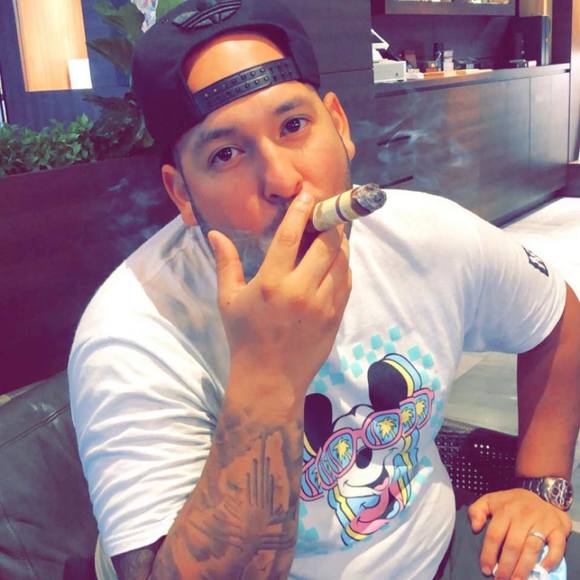 Profile Picture of Joel Gonzales (@joelg438) on Poshmark