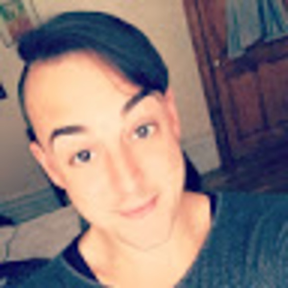 Profile Picture of Kristopher kenneth Casey (@kkc343) on Poshmark