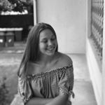 Profile Picture of Léa (@leaganaye) on Instagram