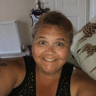 Profile Picture of Sue Hutchings (@suehutchings10) on Twitter