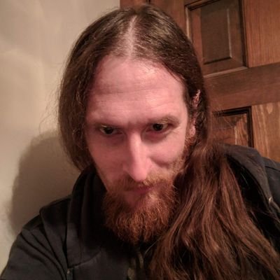 Profile Picture of Chris (@mtn_redd) on Twitter