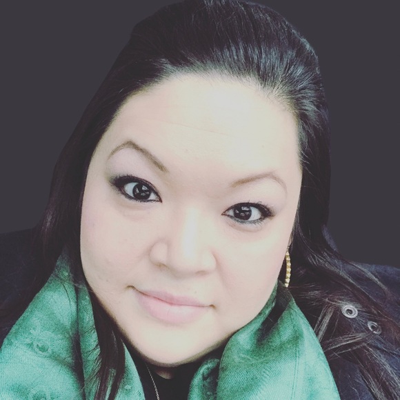 Cindy Wiseman - Poshmark Profile Picture of Cindy Wiseman (@ciciwiseman) on Poshmark