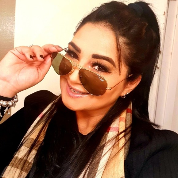 Profile Picture of Sonia Ayala (@sonia_ayala04) on Poshmark