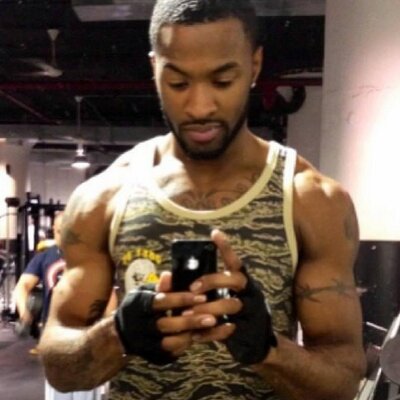 Profile Picture of Daryl Ava (@Daryl_Lamar) on Twitter