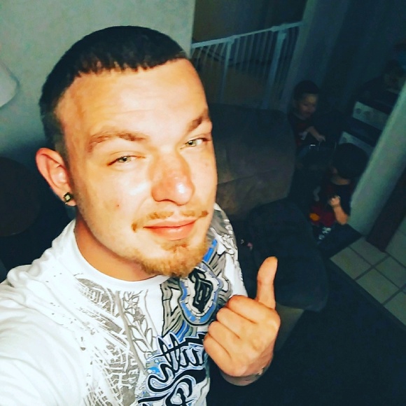Profile Picture of James Quimby (@diceman281) on Poshmark