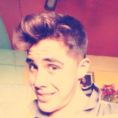 Profile Picture of Julio Lomeli (@JLomeni) on Twitter