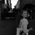 Profile Picture of jess (@jessfalllon) on Instagram