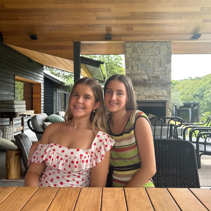 Profile Picture of phoebe (@webbphoebee) on Tiktok